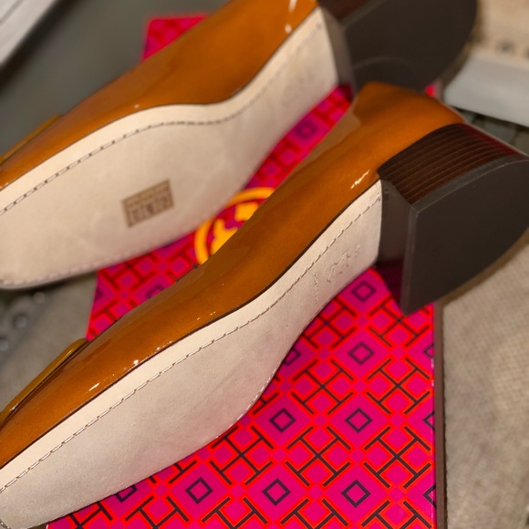 Tory Burch Georgia Pump NEW - Picture 9 of 9